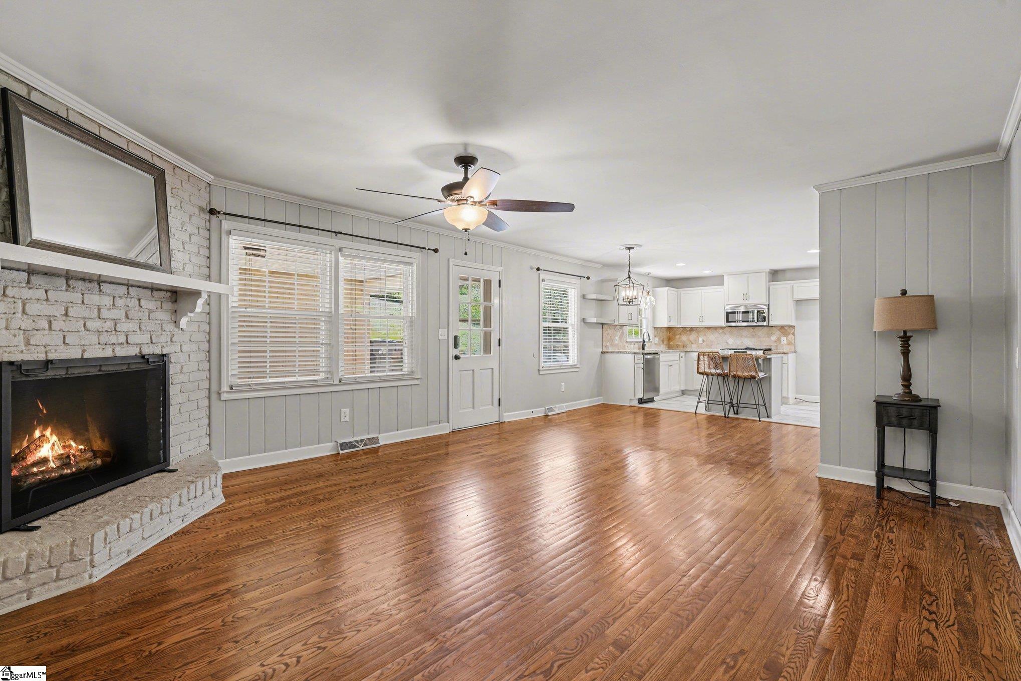 124 Colvin Road Greenville, SC 29615 - Photo 8 of 35