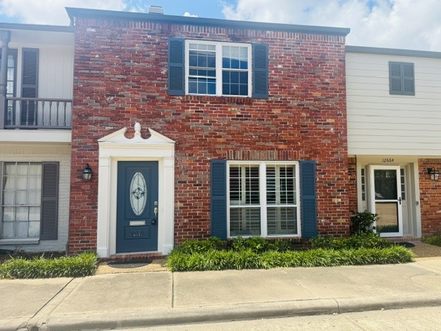12662 Rip Van Winkle Drive, Unit 8 Houston, TX 77024 - Photo 1 of 21