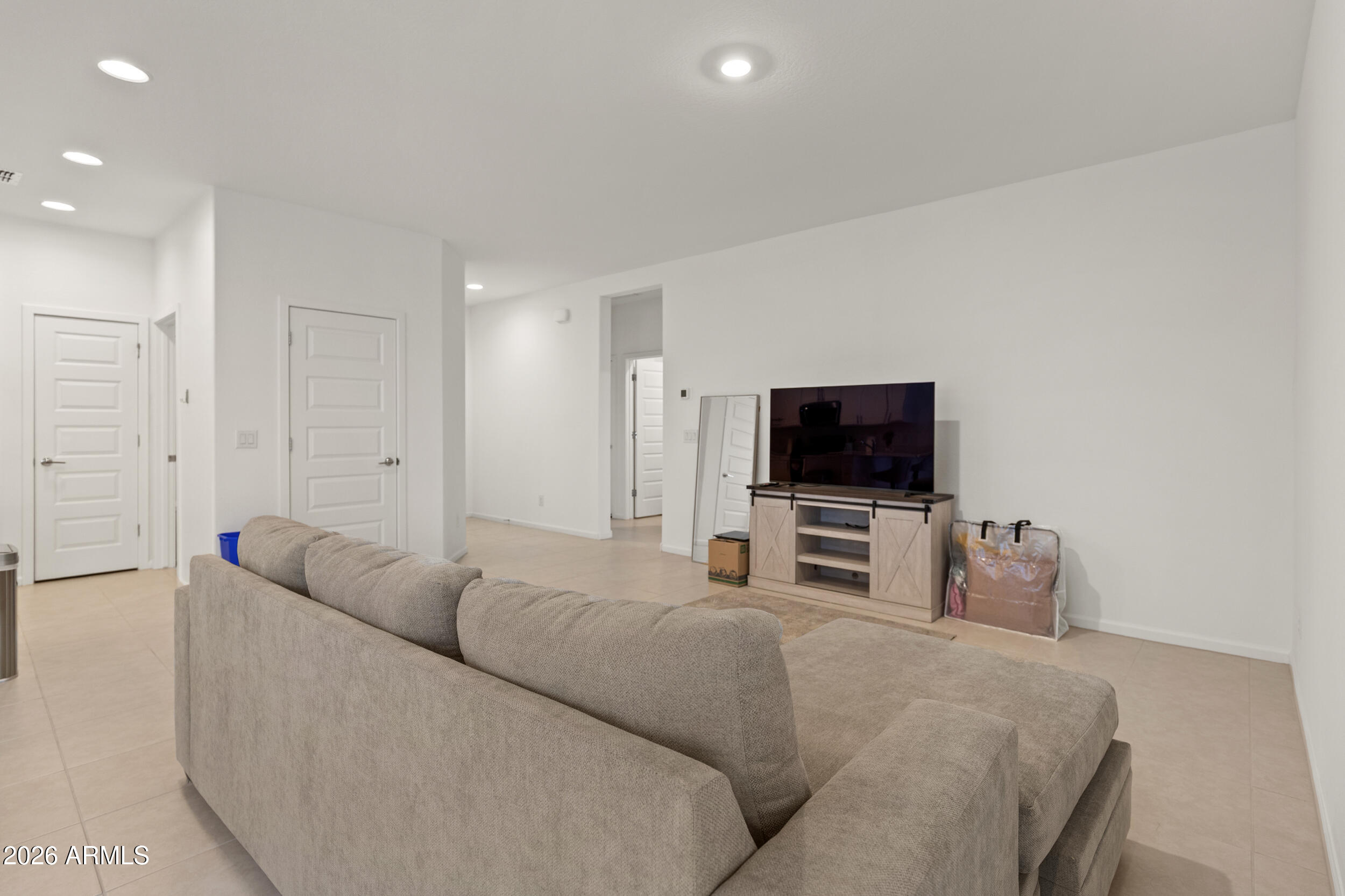 3065 East Riding Boot Way San Tan Valley, AZ 85140 - Photo 7 of 29 img_6517