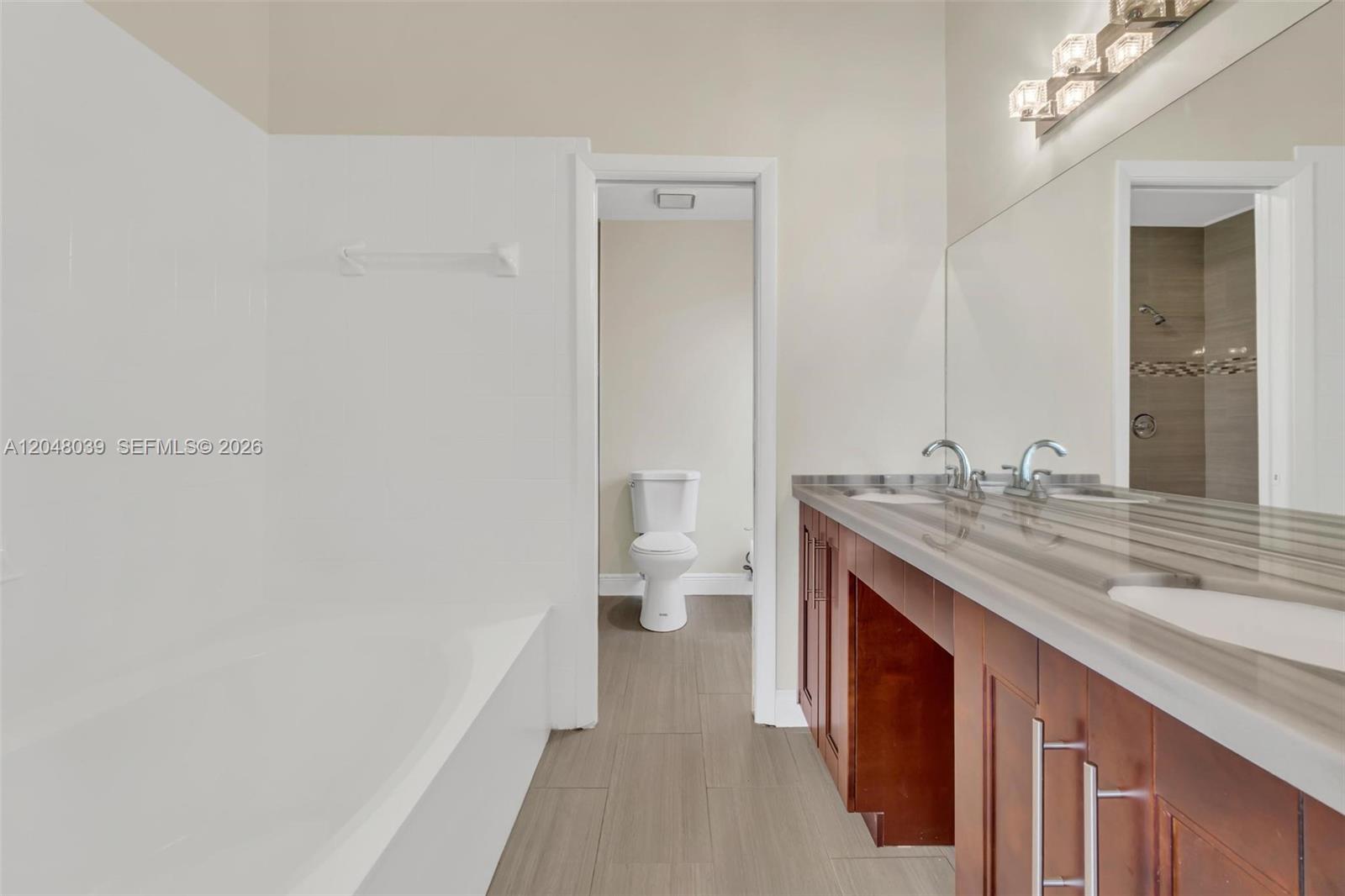 4916 Southwest 154th Avenue Miami, FL 33185 - Photo 22 of 53