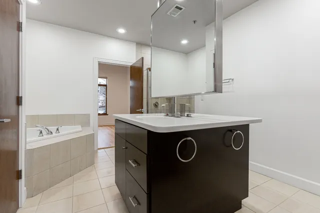 $525,900 | 117 30th Avenue North, Unit 304, Nashville, TN 37203