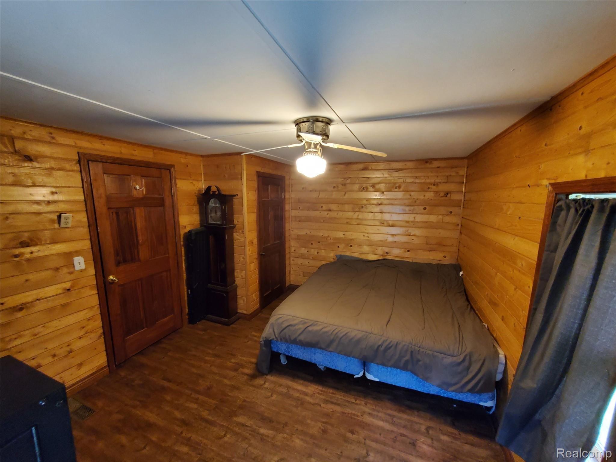 5570 Caine Road Vassar, MI 48768 - Photo 17 of 29 Bed room 3 - 5570 Caine Rd, Vassar, MI (2).jpg