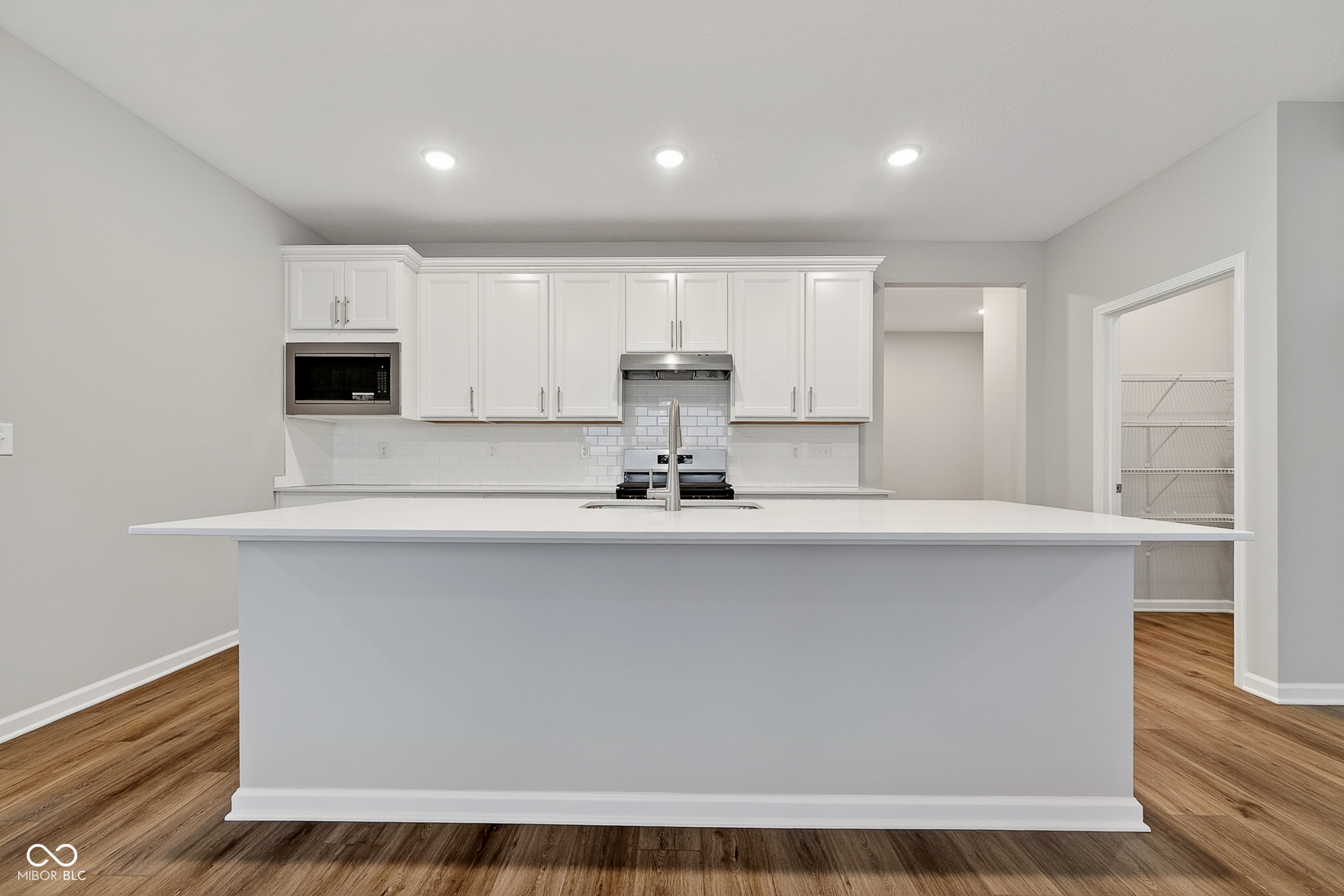 13288 Roundtop Road Noblesville, IN 46060 - Photo 3 of 39