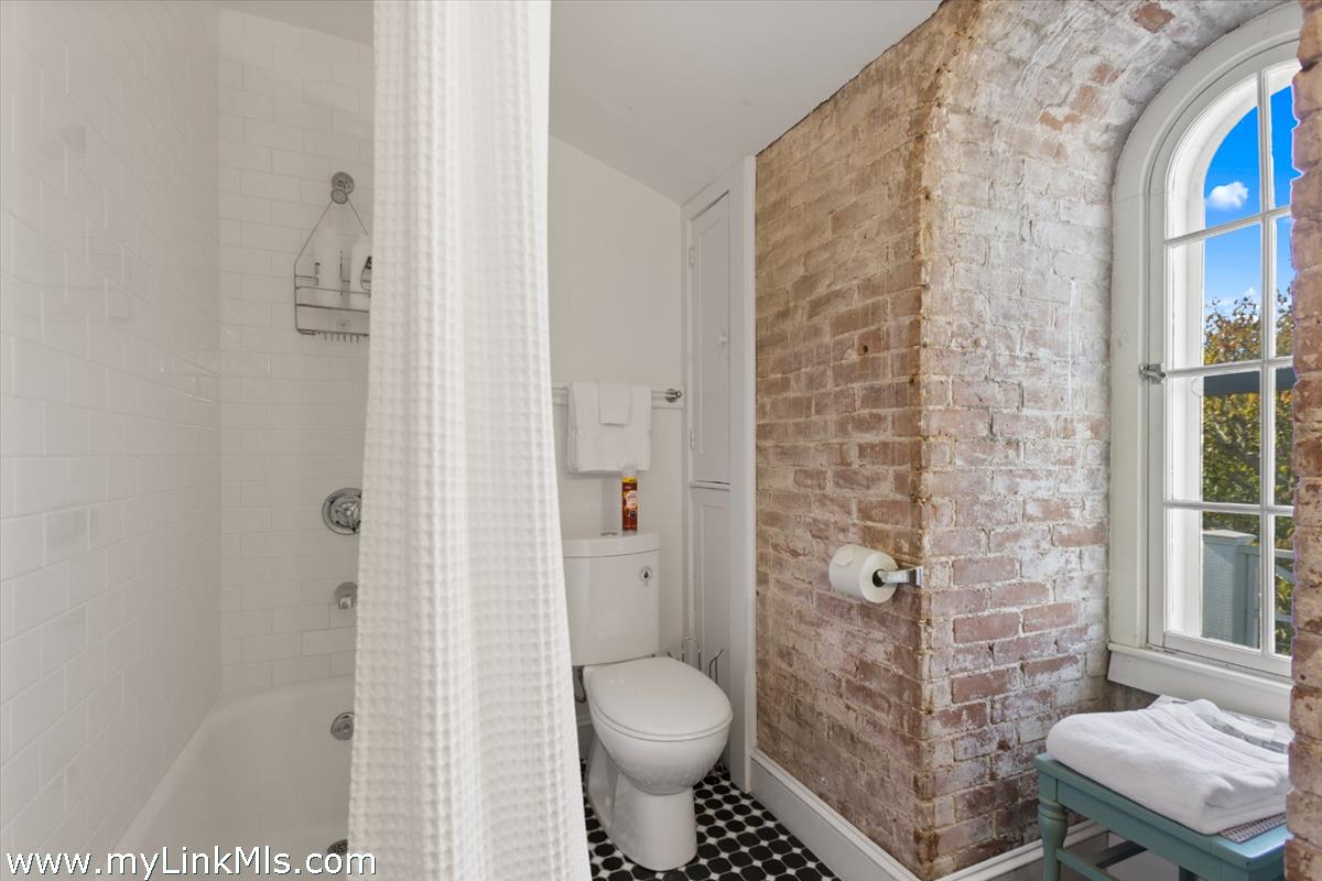 33 Shell Street Nantucket, MA 02554 - Photo 35 of 60