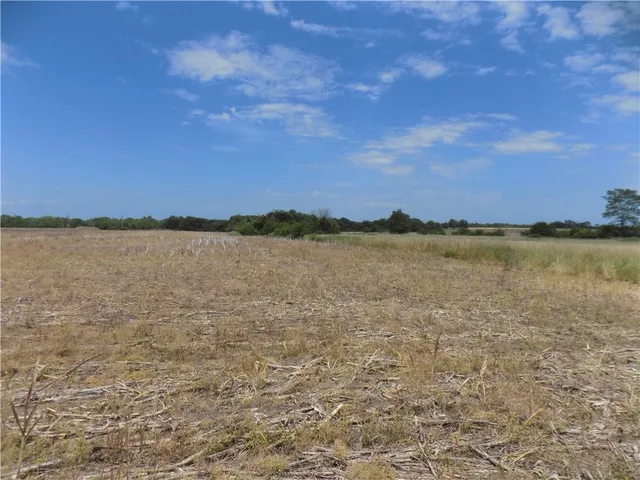 $399,500 | 230 Rock Creek Road, Quenemo, KS 66528