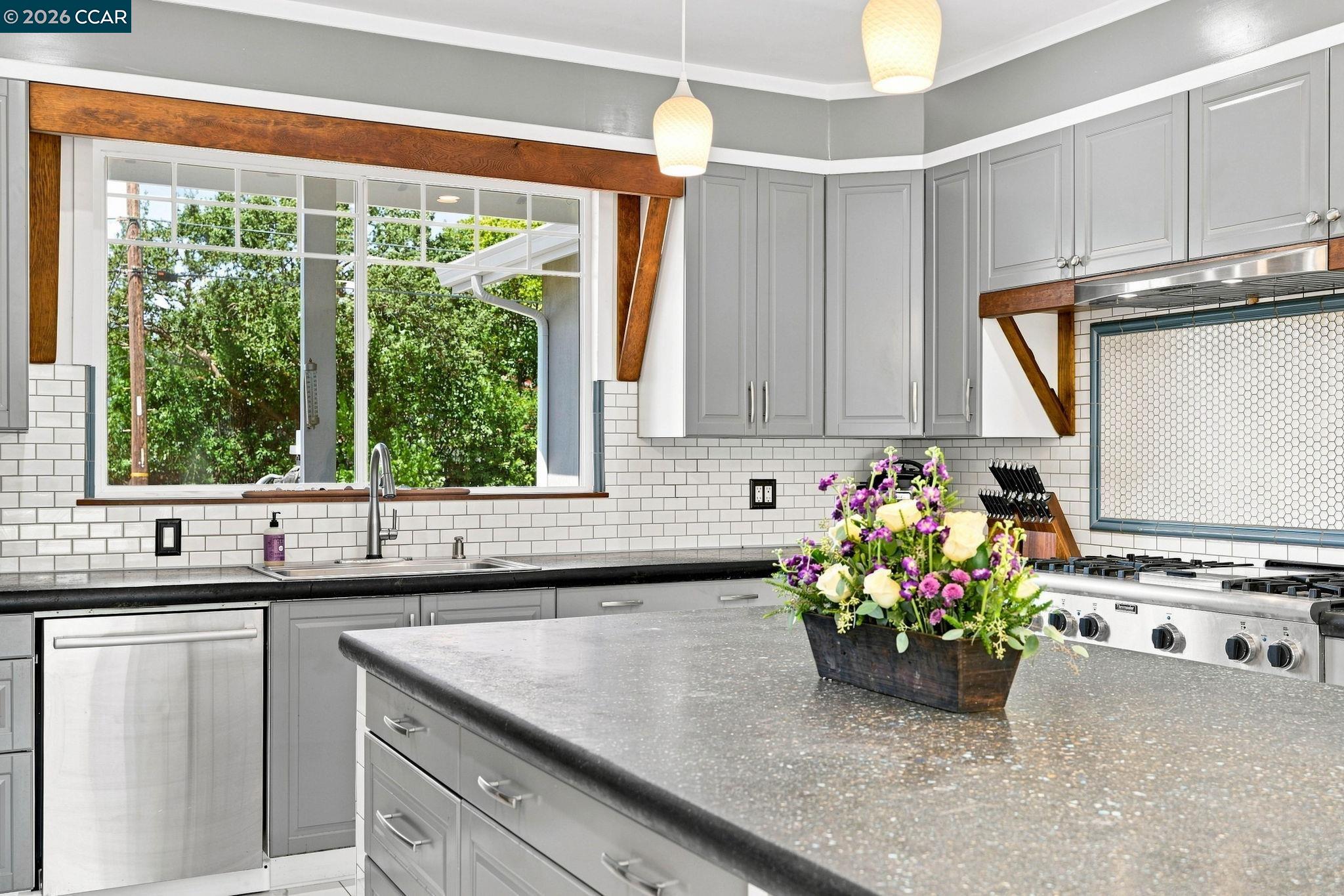 1704 Denkinger Road Concord, CA 94521 - Photo 41 of 72 Gallery Image 41