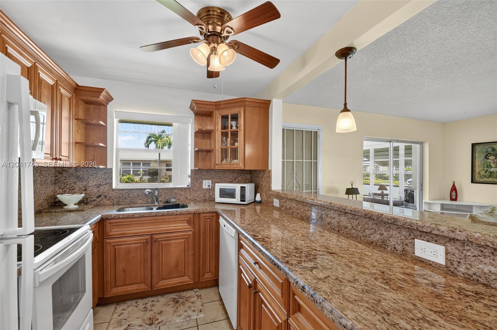 3241 Ridge Hill Road Boynton Beach, FL 33435 - Photo 13 of 46