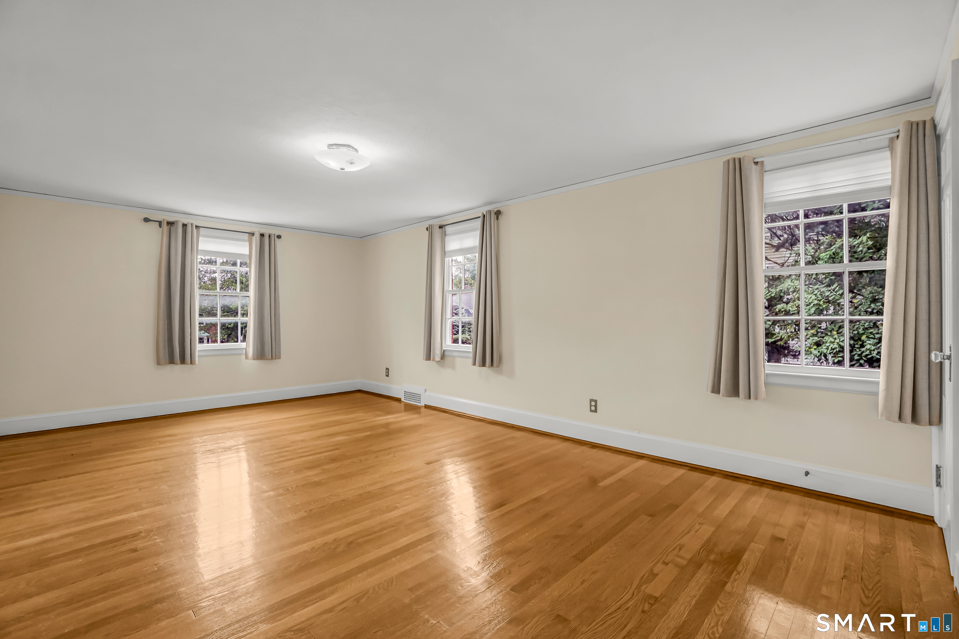 101 Ridgewood Road West Hartford, CT 06107 - Photo 20 of 29 Gallery Image 20