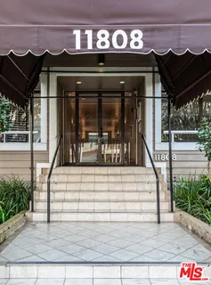 $1,300,000 | 11808 Dorothy Street, Unit 206, Los Angeles, CA 90049