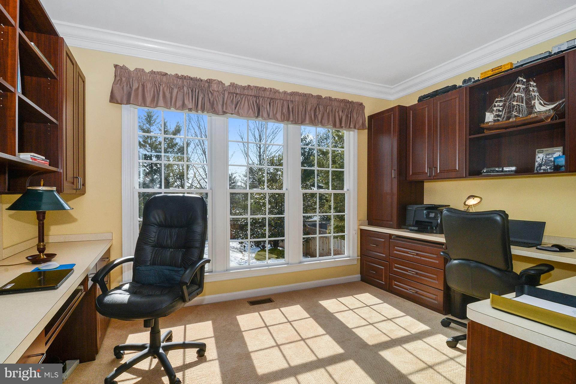 4 Hansel Road Newtown, PA 18940 - Photo 10 of 54 1st Floor Study/Office