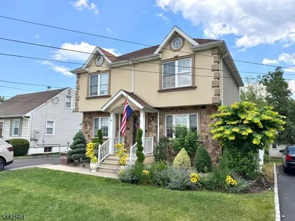 $745,000 | 525 Quinton Avenue, Kenilworth, NJ 07033