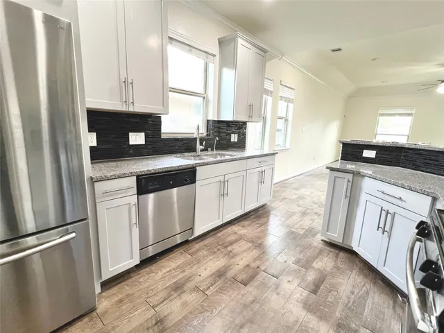 $2,600 | 18831 Providence Valley Trail, Richmond, TX 77407