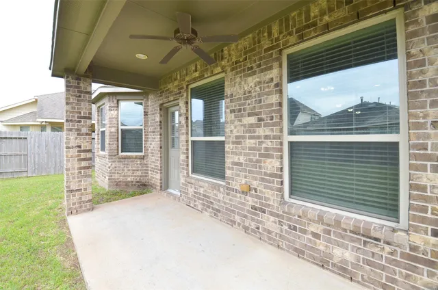 $2,600 | 18831 Providence Valley Trail, Richmond, TX 77407