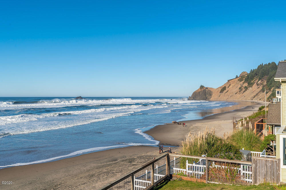 7131 Northeast Logan Road Lincoln City, OR 97367 - Photo 6 of 57 _DSC9687-HDR-SEO-YOUR-IMAGE