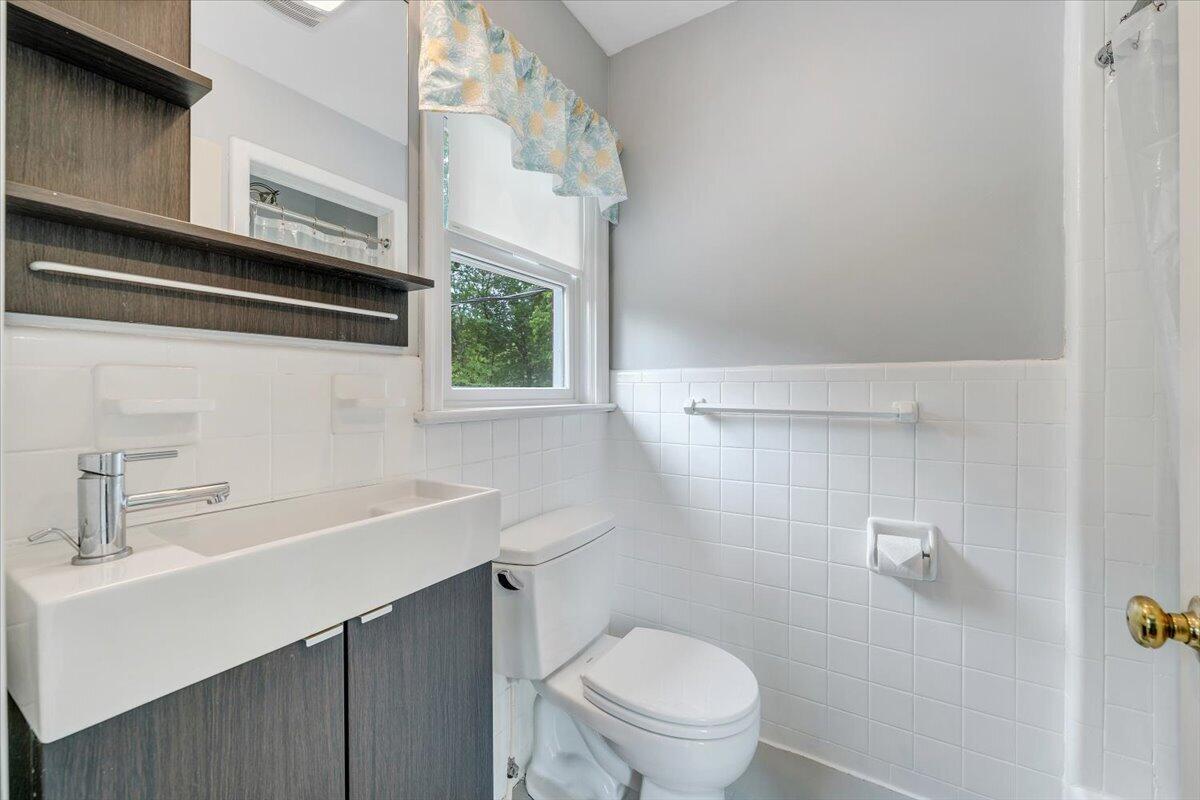 1730 Wilbur Road Southwest Roanoke, VA 24015 - Photo 14 of 30 23-MIB00495