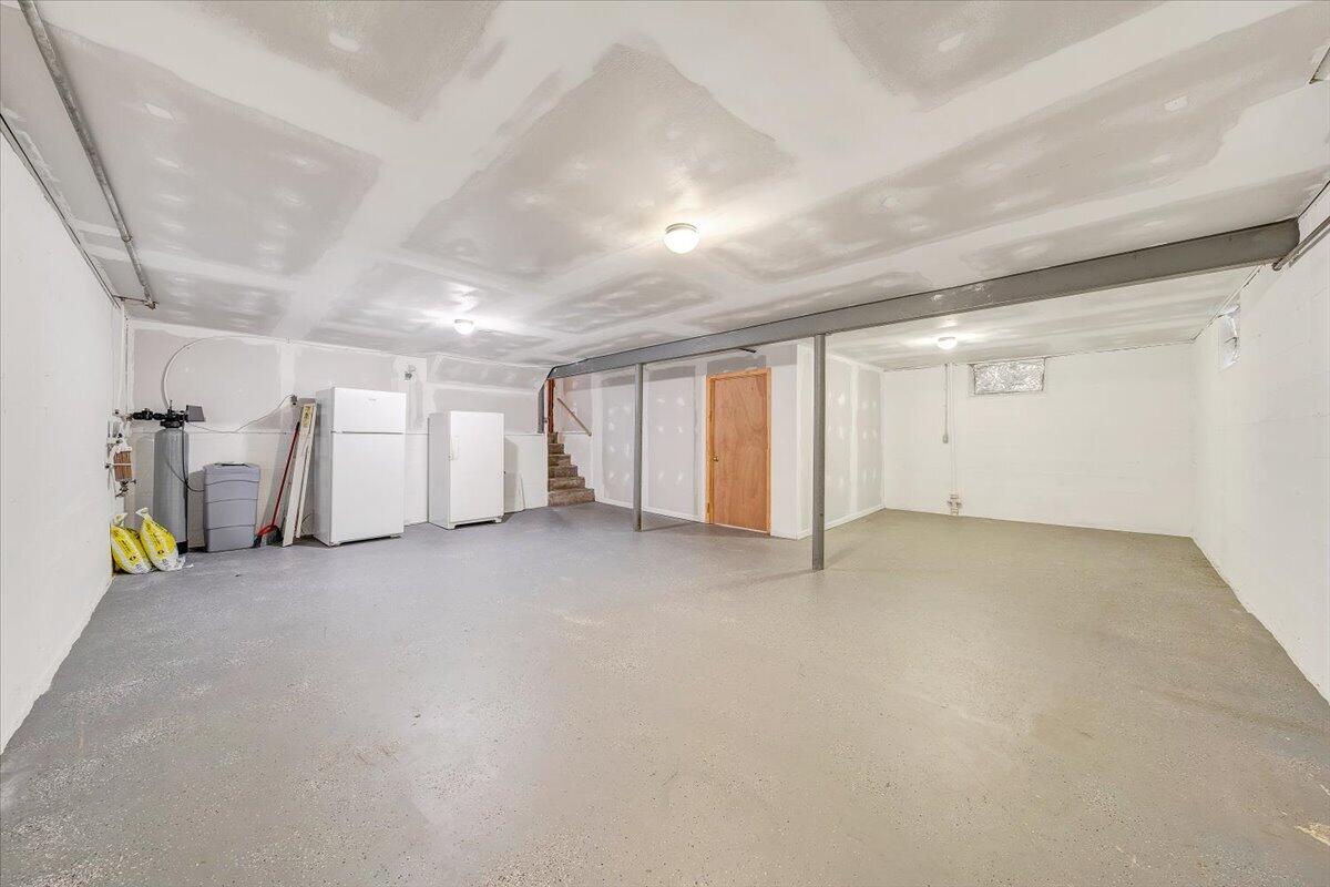 1730 Wilbur Road Southwest Roanoke, VA 24015 - Photo 22 of 30 38-MIB00405