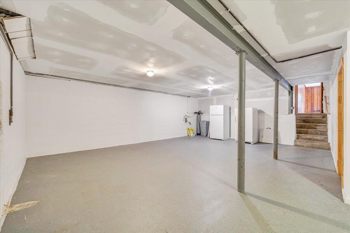 1730 Wilbur Road Southwest Roanoke, VA 24015 - Photo 23 of 30 39-MIB00408