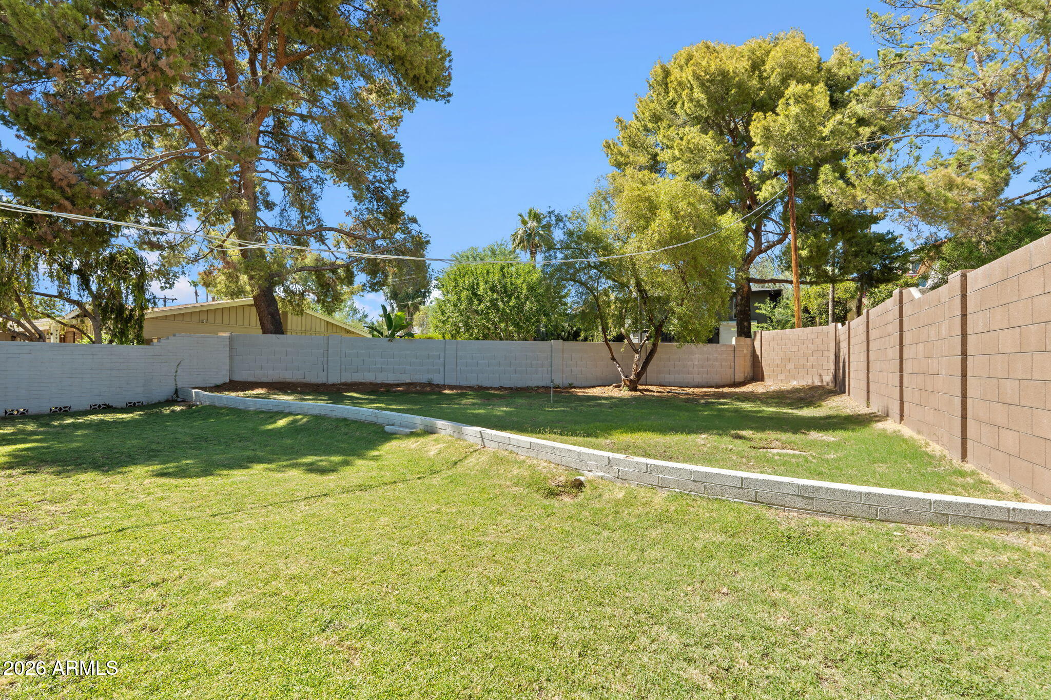 2054 East Rancho Drive Phoenix, AZ 85016 - Photo 40 of 42 Grassy Area