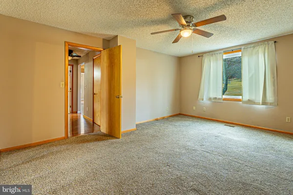$239,900 | 13604 Bedford Road Northeast, Cumberland, MD 21502