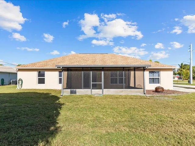 $415,000 | 2382 Southeast Melaleuca Boulevard, Port St. Lucie, FL 34952