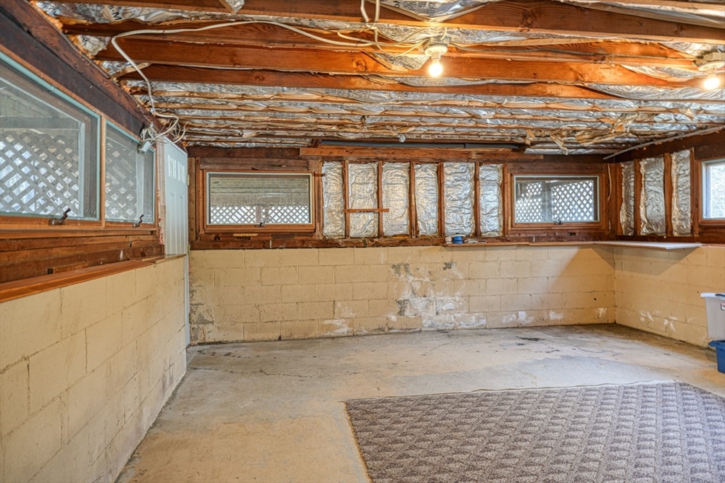 20 Spring Valley Road Burlington, MA 01803 - Photo 33 of 42 Gallery Image 33