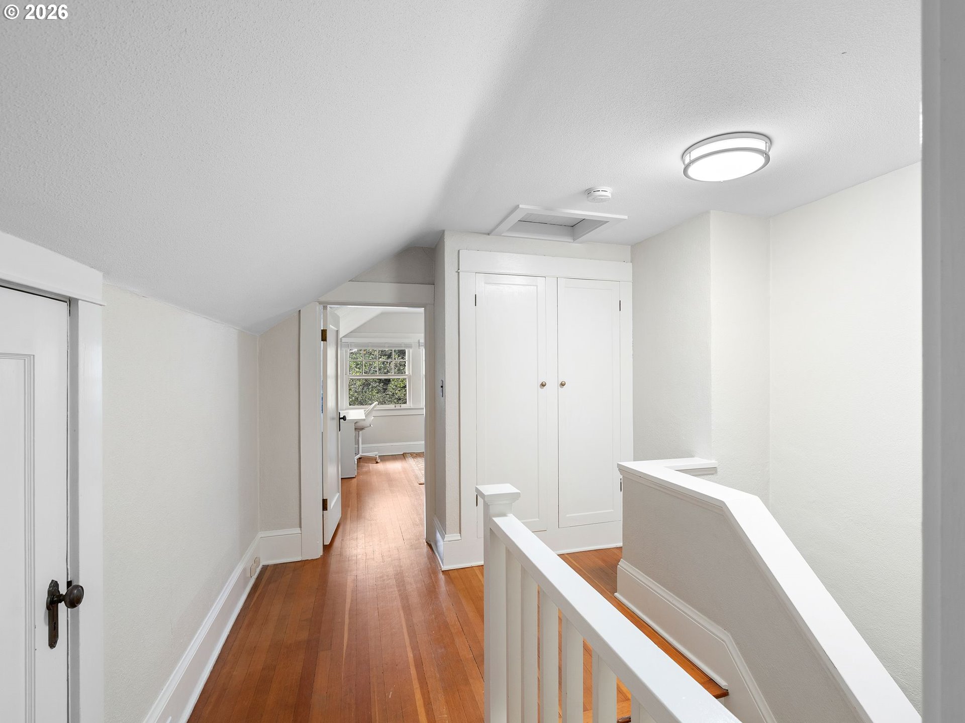 7100 Southwest Brier Place Portland, OR 97239 - Photo 26 of 45