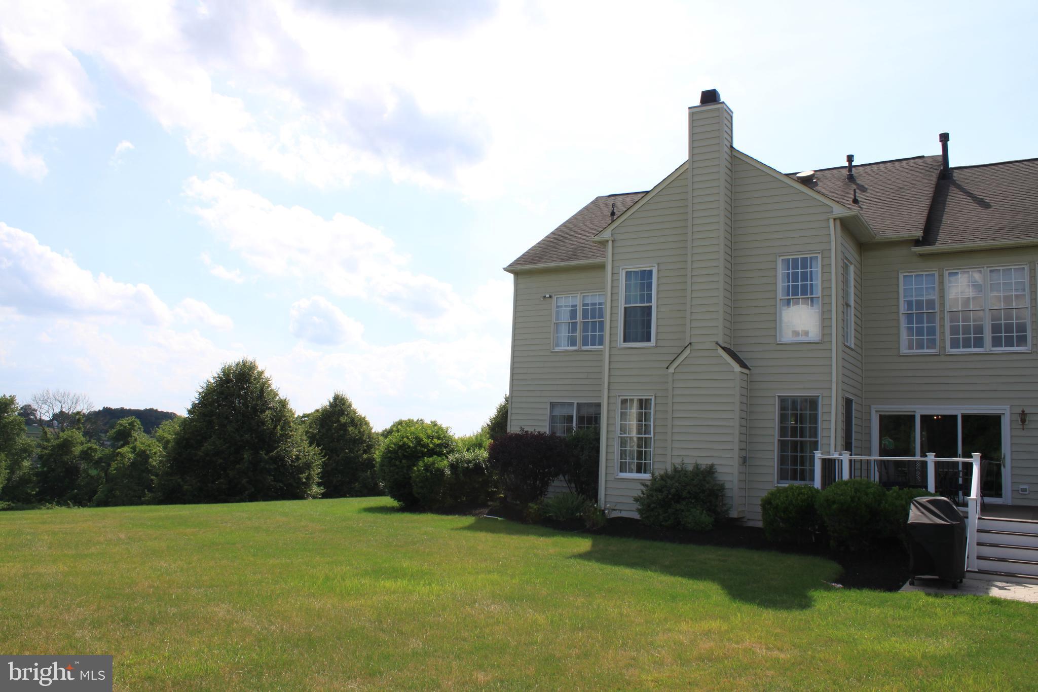 97 Clover Road Ivyland, PA 18974 - Photo 50 of 55 Exterior Back