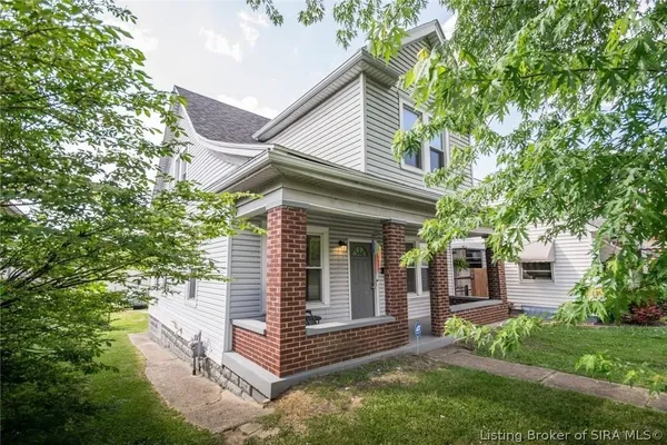 $214,900 | 2407 Charlestown Road, New Albany, IN 47150