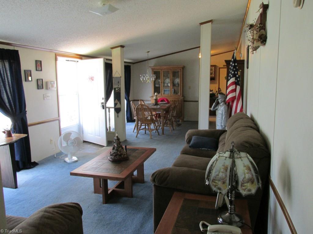 3862 Volunteer Road Pinnacle, NC 27043 - Photo 7 of 12