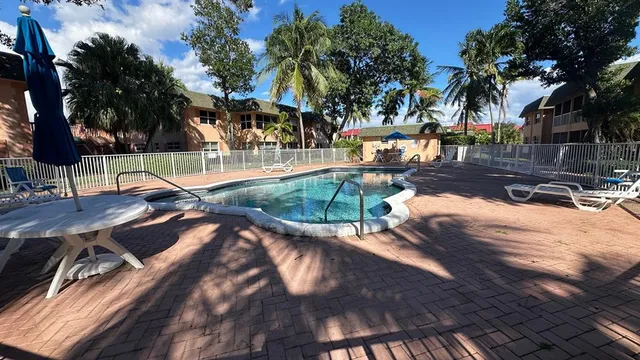 $1,700 | 760 Southeast 2nd Avenue, Unit G103, Deerfield Beach, FL 33441