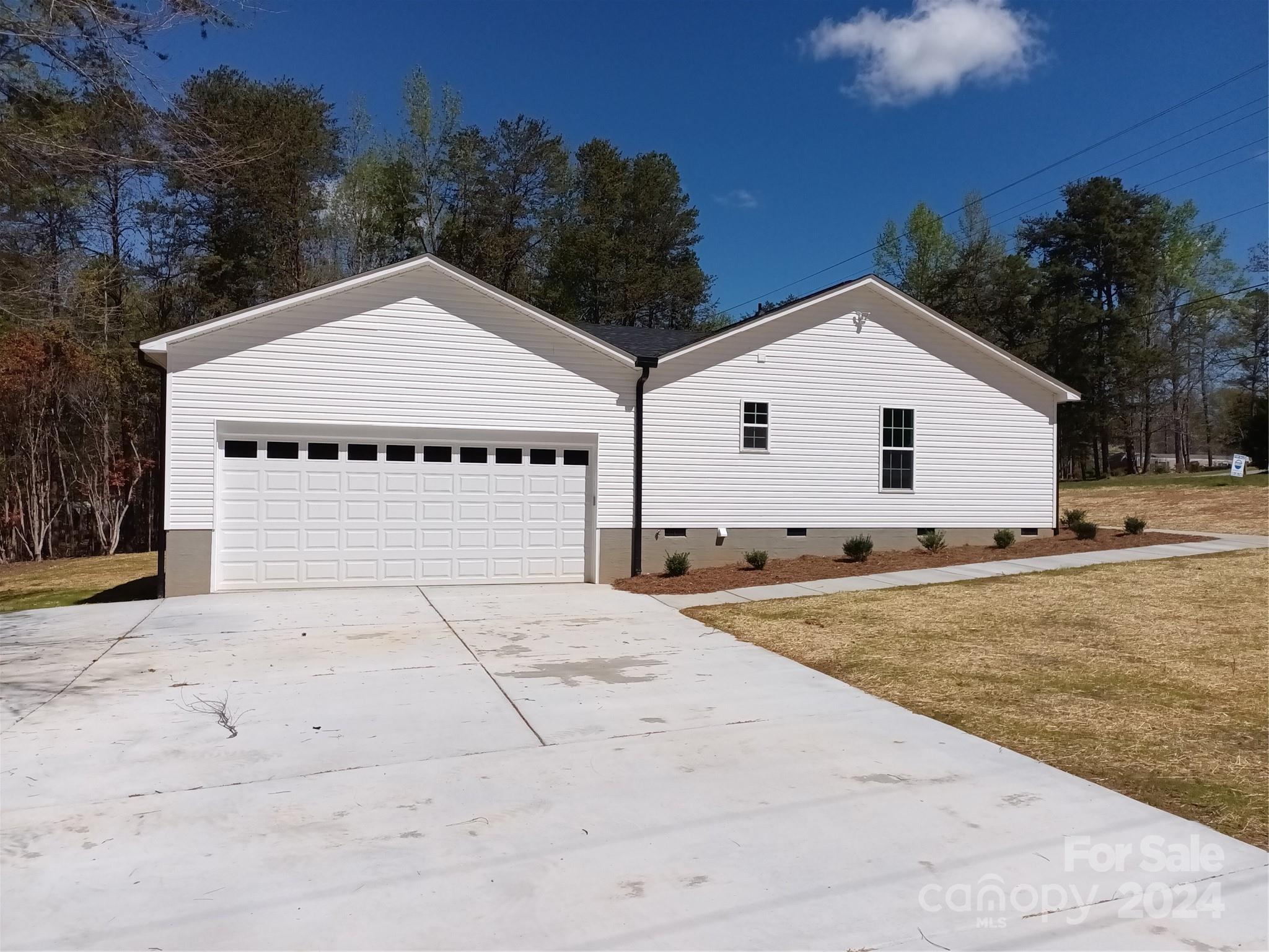 2303 Kingsburry Road York, SC 29745 - Photo 3 of 13 Gallery Image 3