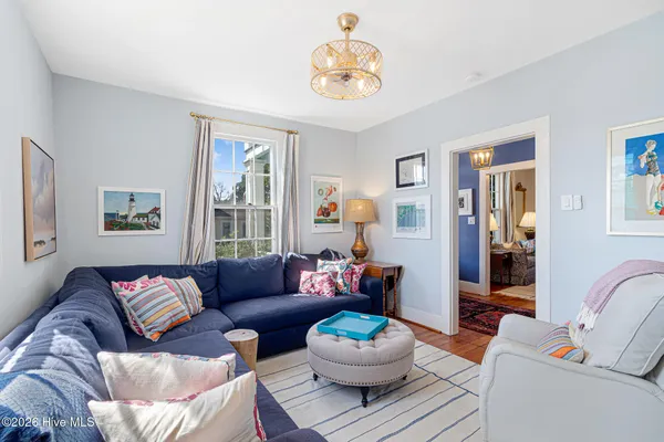 $2,250,000 | 819 Broad Street, Beaufort, NC 28516