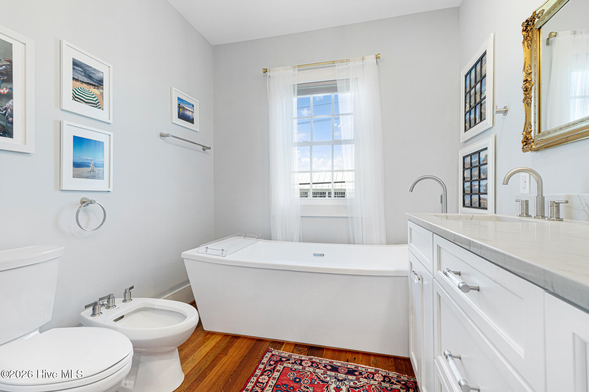 819 Broad Street Beaufort, NC 28516 - Photo 28 of 61 Primary Bath