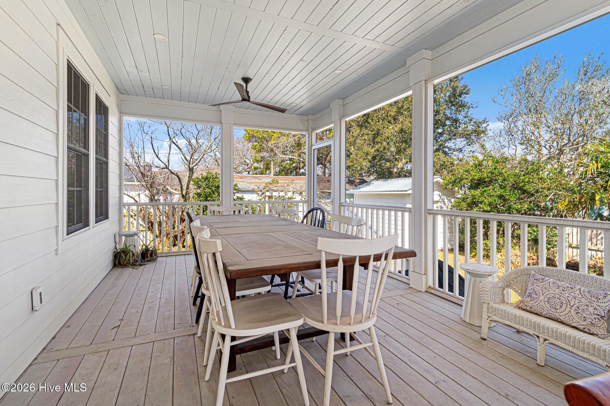 819 Broad Street Beaufort, NC 28516 - Photo 46 of 61 Screened Porch