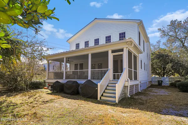 $2,250,000 | 819 Broad Street, Beaufort, NC 28516