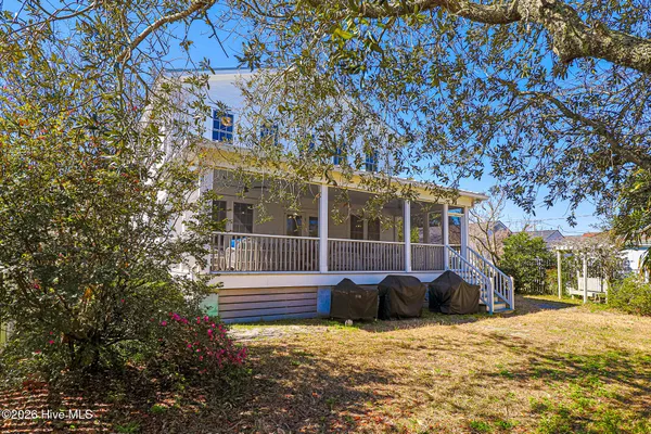 $2,250,000 | 819 Broad Street, Beaufort, NC 28516