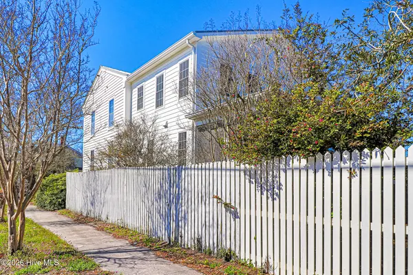 $2,250,000 | 819 Broad Street, Beaufort, NC 28516