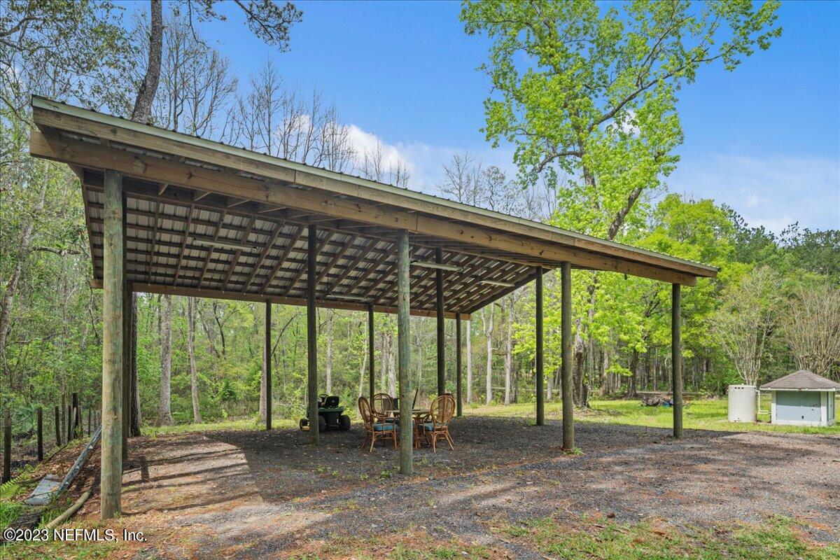 2239 Craven Road Green Cove Springs, FL 32043 - Photo 5 of 19 02-JWLeePhoto-7704