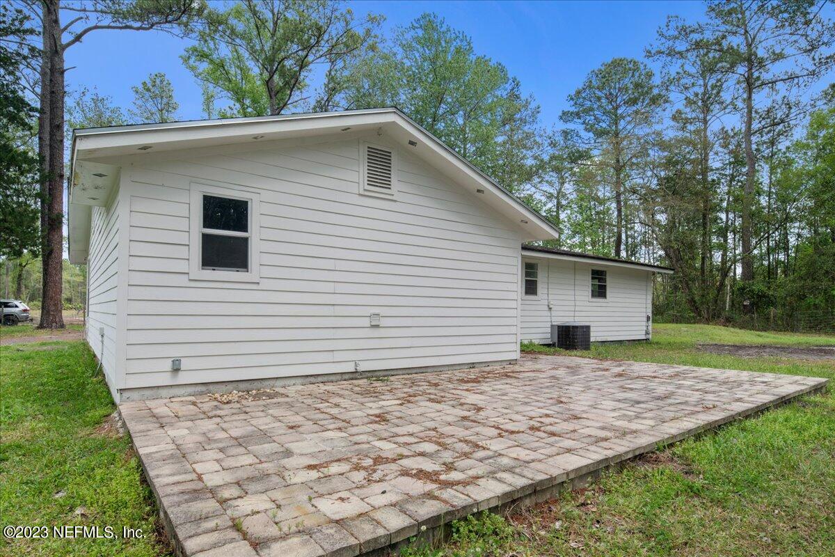 2239 Craven Road Green Cove Springs, FL 32043 - Photo 6 of 19 03-JWLeePhoto-7713