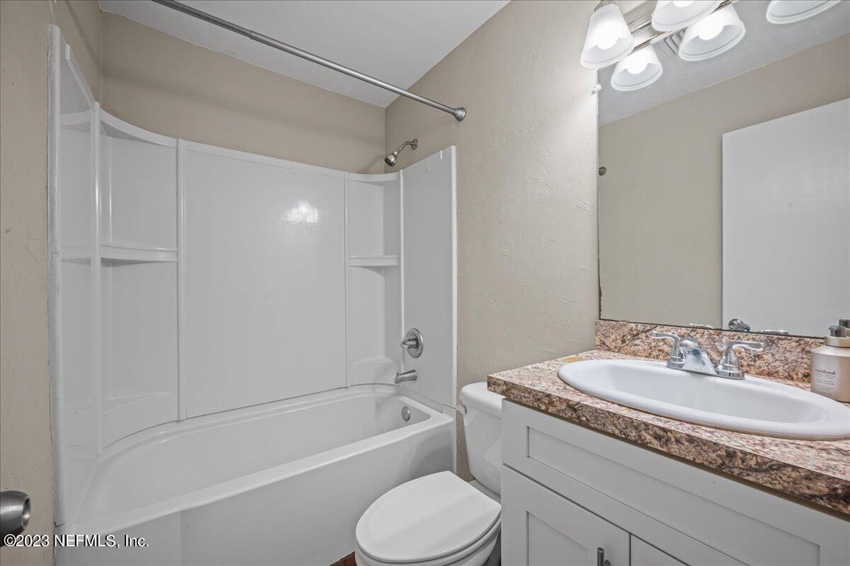 2239 Craven Road Green Cove Springs, FL 32043 - Photo 10 of 19 07-JWLeePhoto-7737