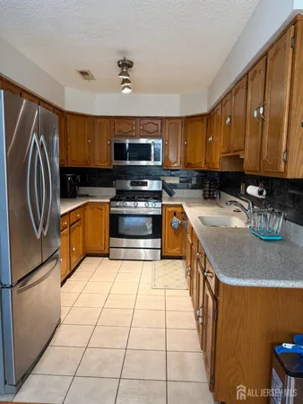 $3,600 | 56 Thoreau Drive, Plainsboro, NJ 08536