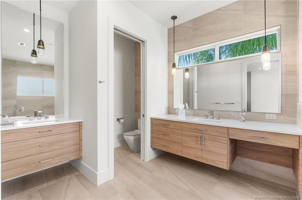 55 Southeast Seminole Street, Unit 1A Stuart, FL 34994 - Photo 57 of 84