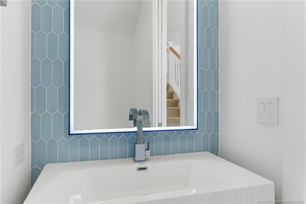 55 Southeast Seminole Street, Unit 1A Stuart, FL 34994 - Photo 62 of 84