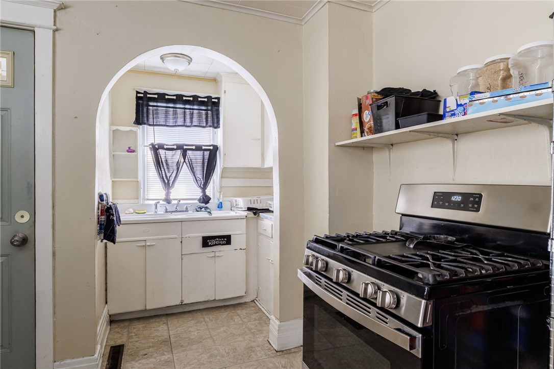 1074 Exchange Street Rochester, NY 14608 - Photo 19 of 24
