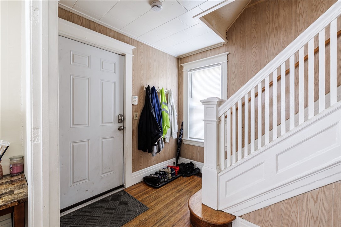 1074 Exchange Street Rochester, NY 14608 - Photo 4 of 24