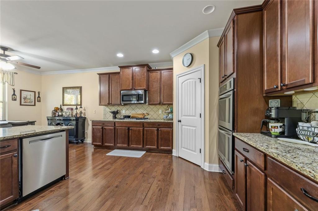 2962 Canyon Glen Way Dacula, GA 30019 - Photo 12 of 63