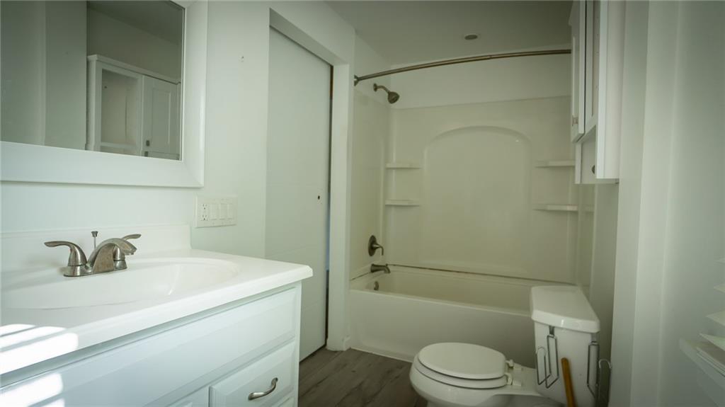210 Evans City Road Butler, PA 16001 - Photo 17 of 25 Gallery Image 17