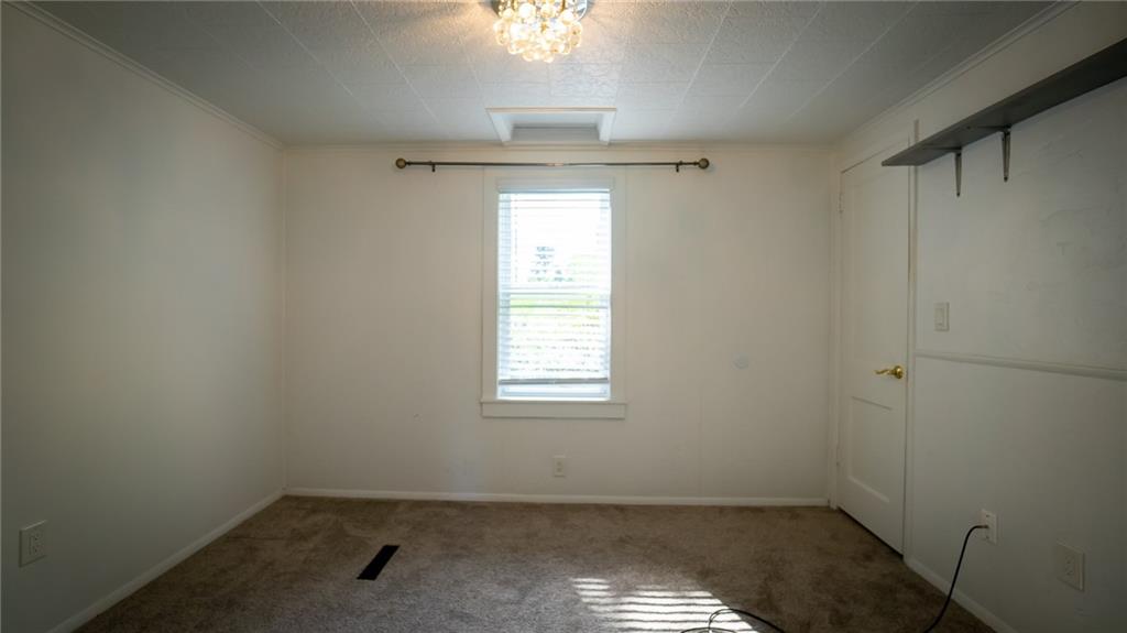 210 Evans City Road Butler, PA 16001 - Photo 18 of 25 Gallery Image 18