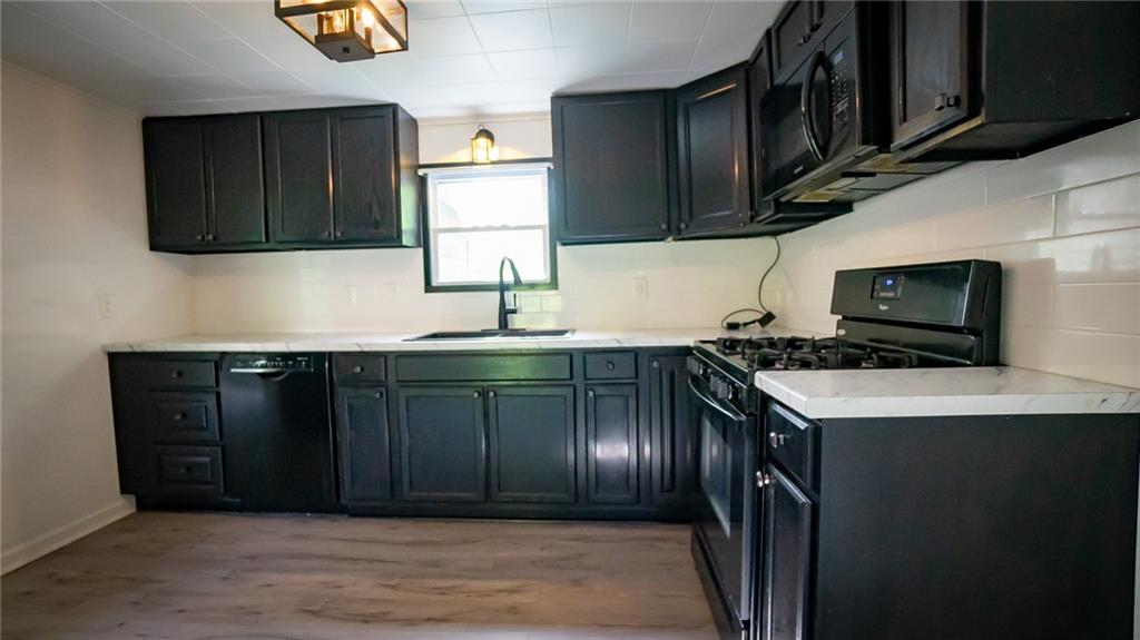 210 Evans City Road Butler, PA 16001 - Photo 6 of 25 Gallery Image 6