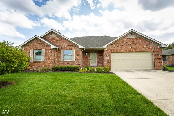 $275,000 | 1025 Woodridge Street, Brownsburg, IN 46112